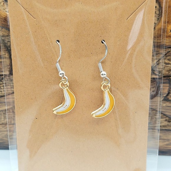 Banana Earrings - Picture 1 of 2